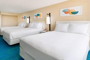 【トリプルルーム】正規ベッドが3台のお部屋もあります。お友達、グループでの旅行にお勧め。
