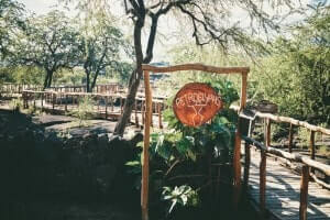 【ペトログリフ】リゾート内にもハワイの古代歴史を感じられるペトログリフが。